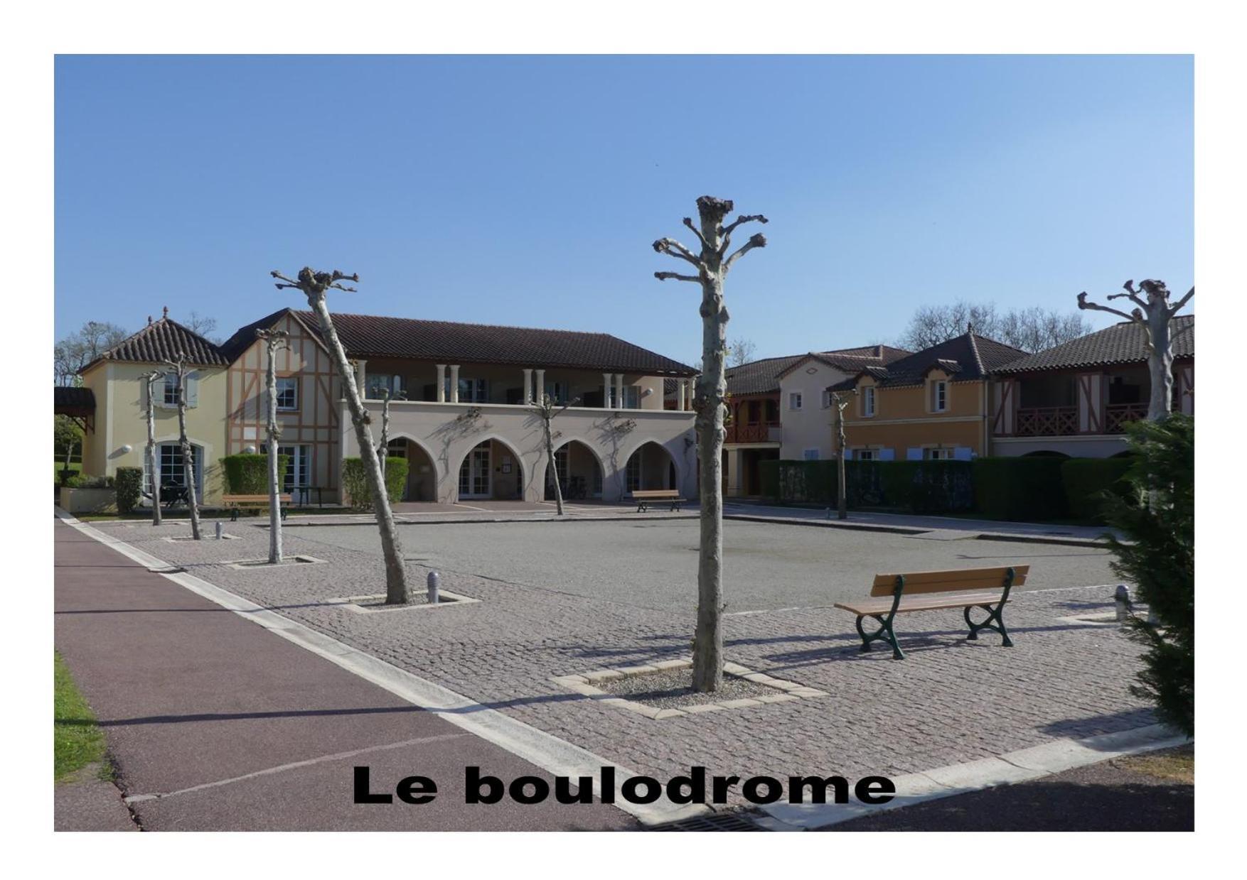 Charmant Appartement Avec Piscine. Monflanquin Eksteriør bilde